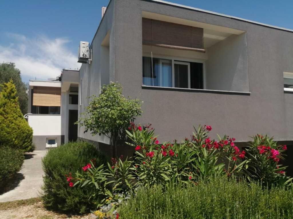 Apartments Dora 2 บาร์บินเย ภายนอก รูปภาพ